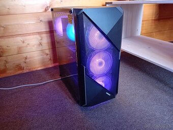 hráčske PC v cene 550e s i5 13400f @4.6 GHz a RTX2080Ti 11GB - 8