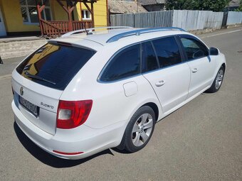 skoda superb combi 2.0 tdi - 8