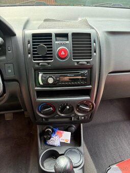 Hyundai Getz 1.4i benzín 2007 - 8