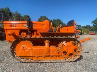 Pásový traktor Fiat455C - 8