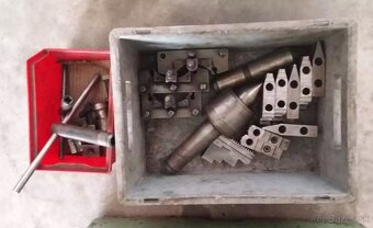 Soustruh CMT Expert 200 - 8