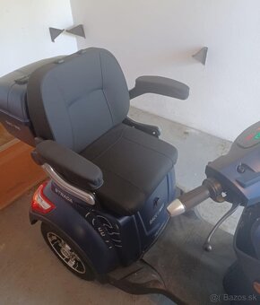 Predám štvorkolku pre seniorov ,elektrický vozík - 8