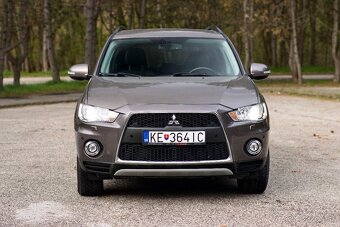Mitsubishi Outlander 2.2 DI-D, diesel, 4x4, 7.miestne - 8