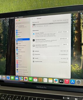 MacBook Pro 13”, 2018, Four Thunderbolt 3 Ports - 8