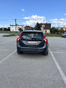 Volvo v60 - 8