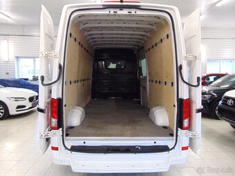 Volkswagen Crafter 2.0 TDI MAXI 130 kW NAVI KAMERA 2018-DPH - 8