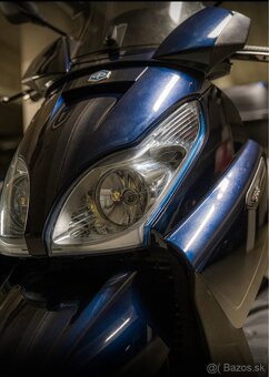 Predám Piaggio x7 125 10.3 kw - 8