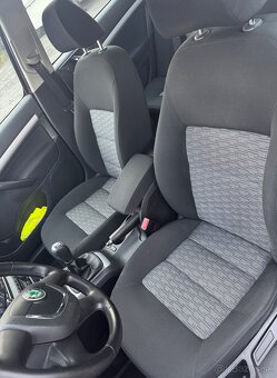 Skoda octavia combi - 8