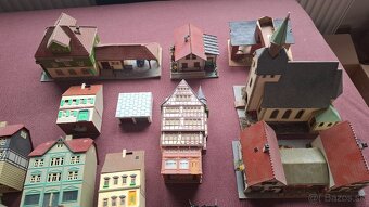 Modelová železnica h0 vláčiky, domčeky, koľajnice - 8