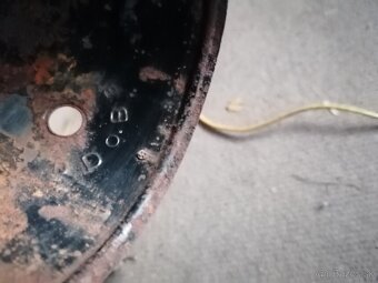 Predné svetlo na Stadion s11 - 8