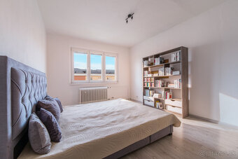 Na predaj 2-izbový byt s loggiou v Martine - Sever - 8