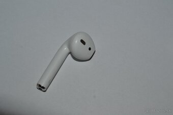 Apple AirPods 1.generácia - 8