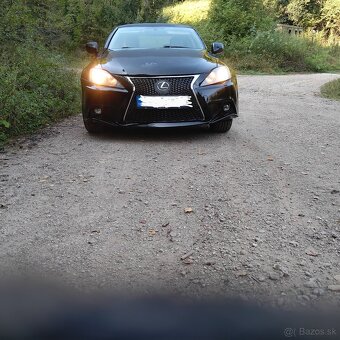 Lexus IS 220d - 8