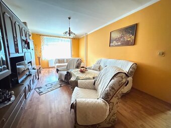 Na predaj veľký 2 izbový byt o výmere 75 m2 Nábrežná ulica - 8