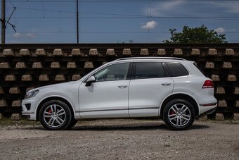 Volkswagen Touareg II 3.0 V6 TDI BMT 4MOTIONMountain - 8