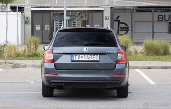 Škoda Octavia Combi 1.6 TDI Elegance DSG - 8