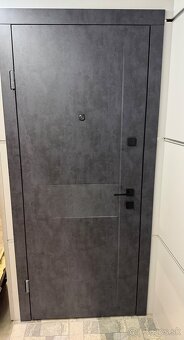 Bezpečnostné dvere - 8