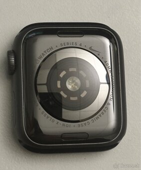 Apple Watch Nike+ S4 40mm Space Gray Alu Case - 8