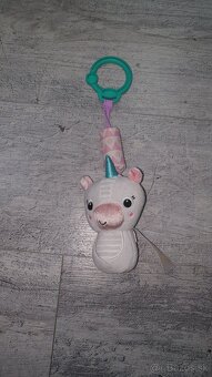 Prve detské hračky, hryzátko, hrkálka - 8