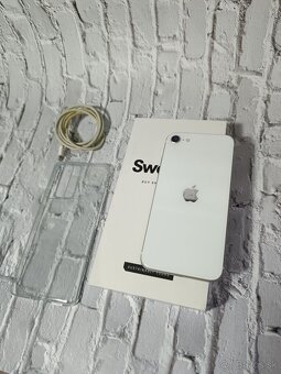 Apple Iphone SE 2020 128GB - 8