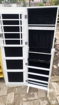 Ikea skrinky 40eur/kus alebo spolu 100eur, skrinka na šperky - 8