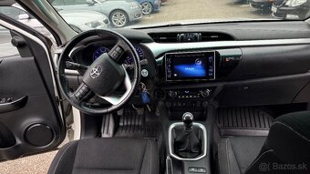 Toyota Hilux DC 2.4 I D-4D Live 4x4 - 8