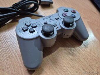 Predám Playstation 1 + 15 hier zadarmo - 8