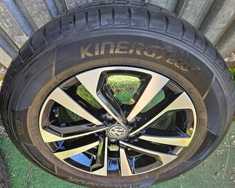 Takmer nejazdená orig.letná sada VW - 5x100 r15+185/65 r15 - 8