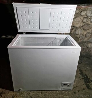 Pultová mraznička Orava.....203 litrová - 8