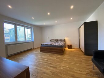 Priestranný byt aj pre študentov - min 1 rok - 8