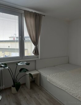 Prenajmem 1-izbový byt v Trenčíne - 8