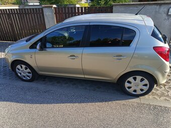 Opel Corsa - 8