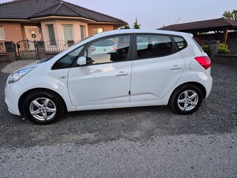 Kia venga - 8