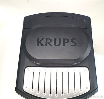 Predám kávovar Krups EA8010 - 8