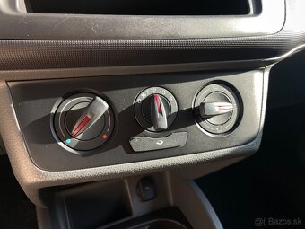 Seat Ibiza 1.2 51kw, benzín - 8