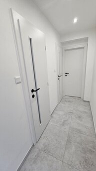 NOVINKA - 3 izb. byt UHEROVA ul. Terasa, NOVOZREKONŠTRUOVANÝ - 8