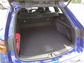 Toyota Corolla Combi 1.8 Hybrid Style, 1 798cm3, 103kW, AT - 8