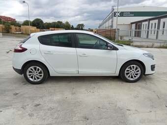 RENAULT MÉGANE 1.5 Dci r.v 2015 - 8
