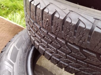 zimne pneumatiky 215/65 r16c goodyear - 8