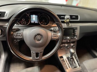 Volkswagen Passat B7 - 8