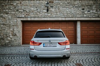 BMW 530d xDrive Touring (G31) – Luxury Line - 8