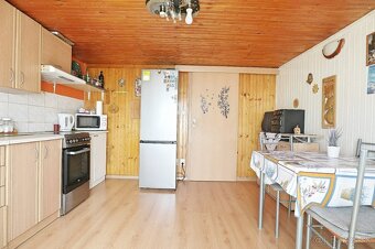 ZNÍŽENÁ CENA - ÚTULNÝ Rodinný dom - malebné prostredie - - 8