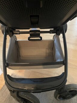 Kočiar Moon Resea Mud 2025 - 8