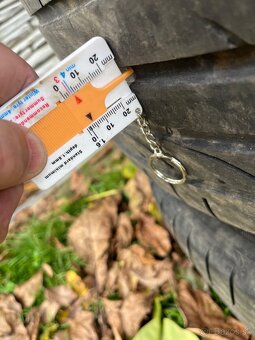 Predám letné pneu - 8