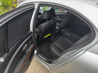 BMW 750i E65 - 8