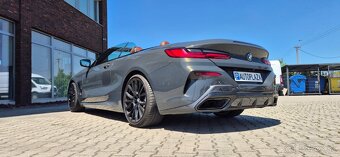BMW M8 M850i xDrive - 8
