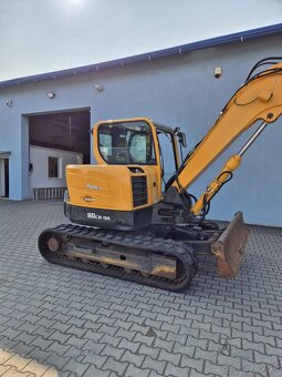 9 t bager Hyundai R80CR-9A - 8