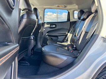 Jeep Compass 2.0L MJet 140 4WD Limited A/T - 8