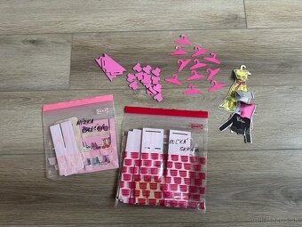 Barbie kartonovy butique - 8