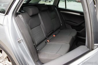 Škoda Superb Combi 1.6 TDI Ambition - 8